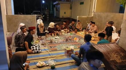 Saling Kunjung Rumah, Tradisi Lebaran yang Terus Dilestarikan